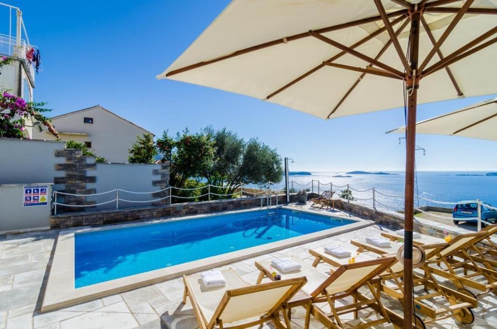 Apartments Villa Capitano มลินี ภายนอก รูปภาพ