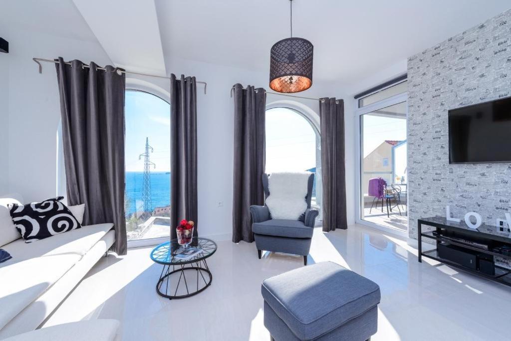 Apartments Villa Capitano มลินี ภายนอก รูปภาพ