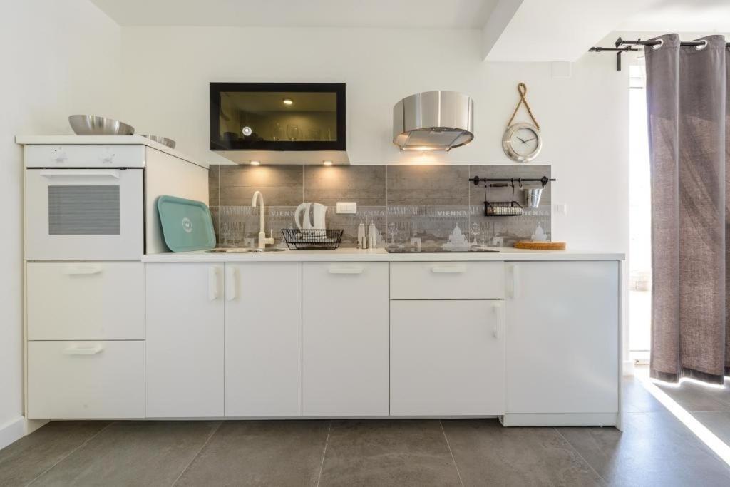 Apartments Villa Capitano มลินี ภายนอก รูปภาพ